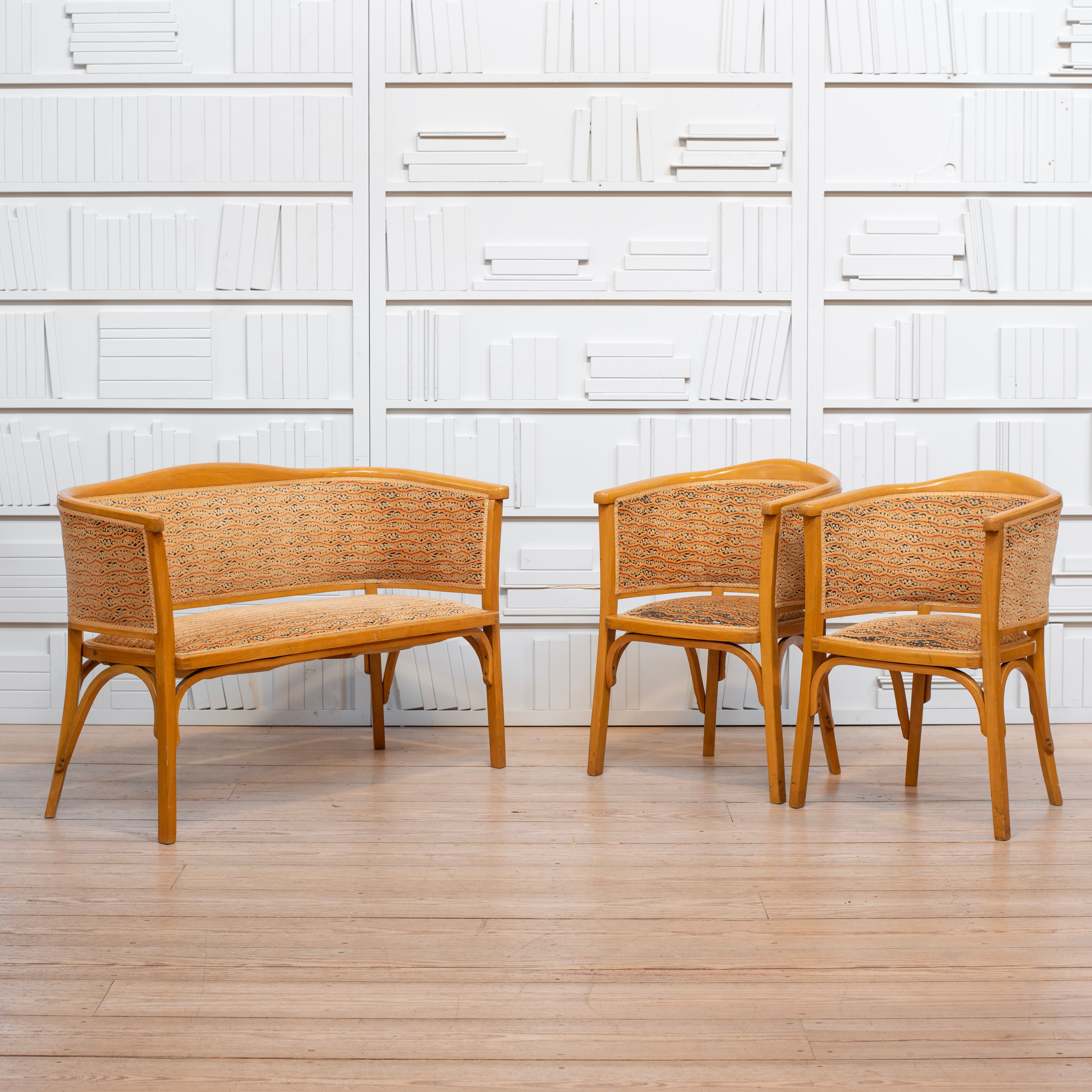 French Bentwood Settee and Chairs by Baumann, Colombier Fontaine