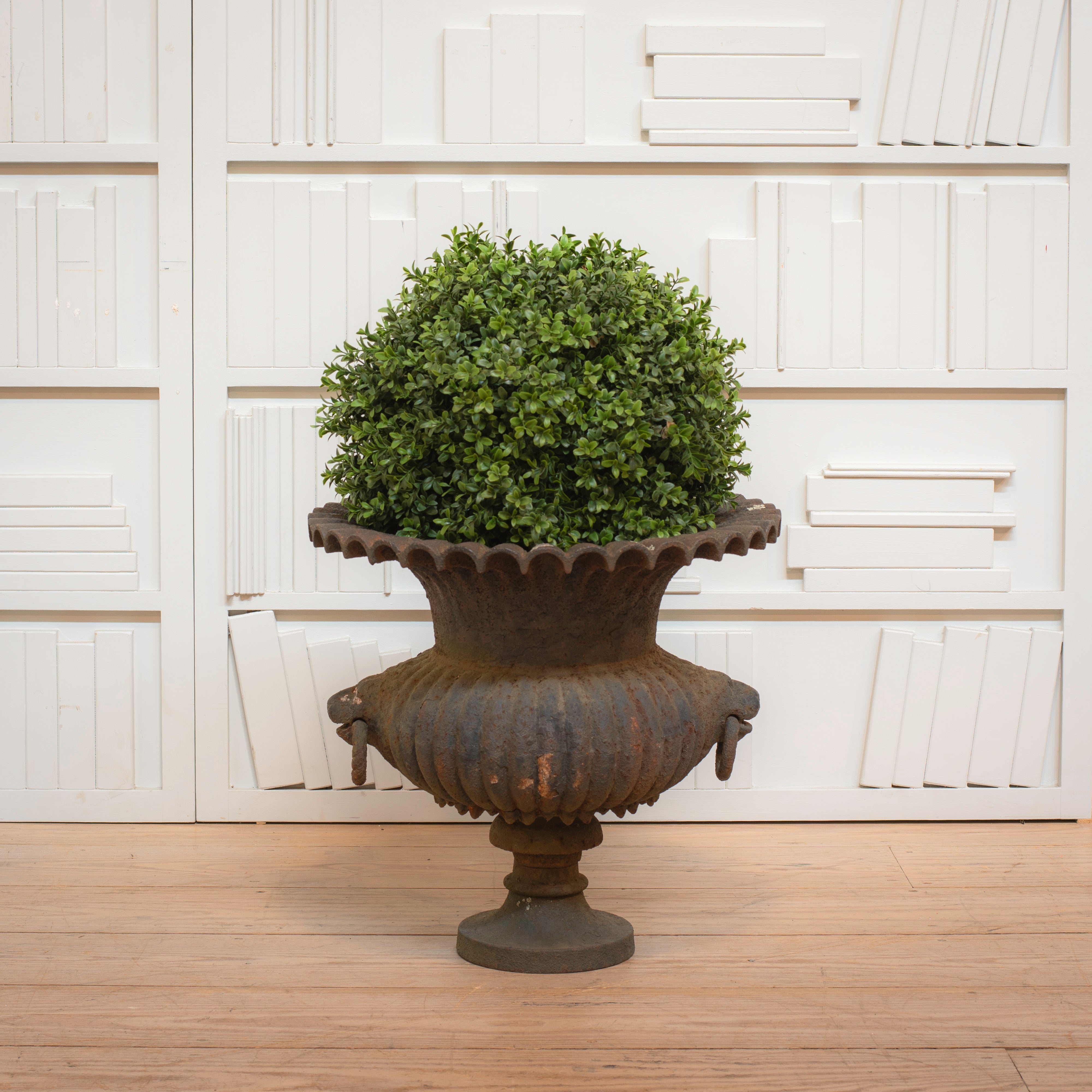 19th C. American Cast Iron Garden Urn – RT Facts